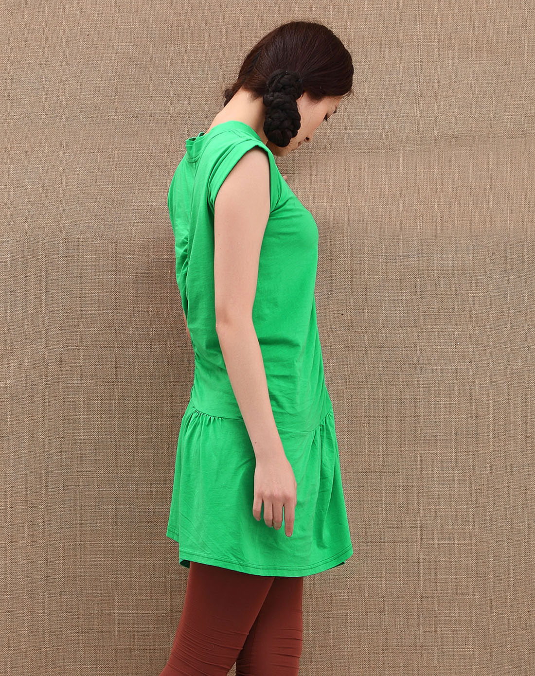 [ 茵曼 ] 翠绿色简约时尚无袖连衣裙