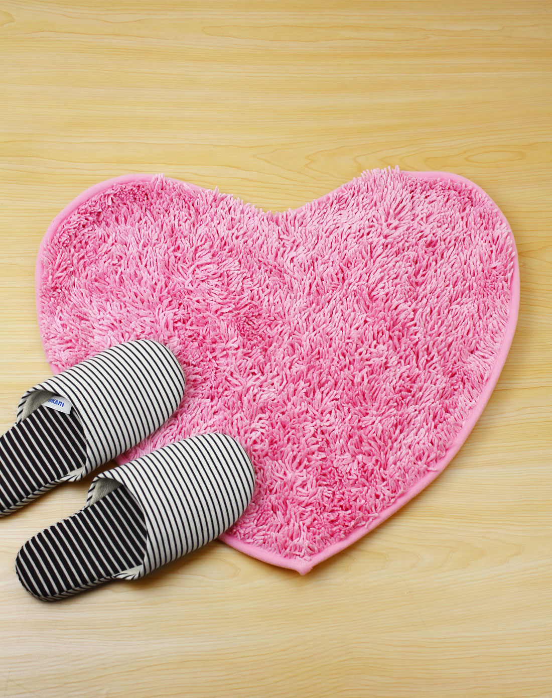 [ 日光生活 ] 粉色雪尼尔心型地垫