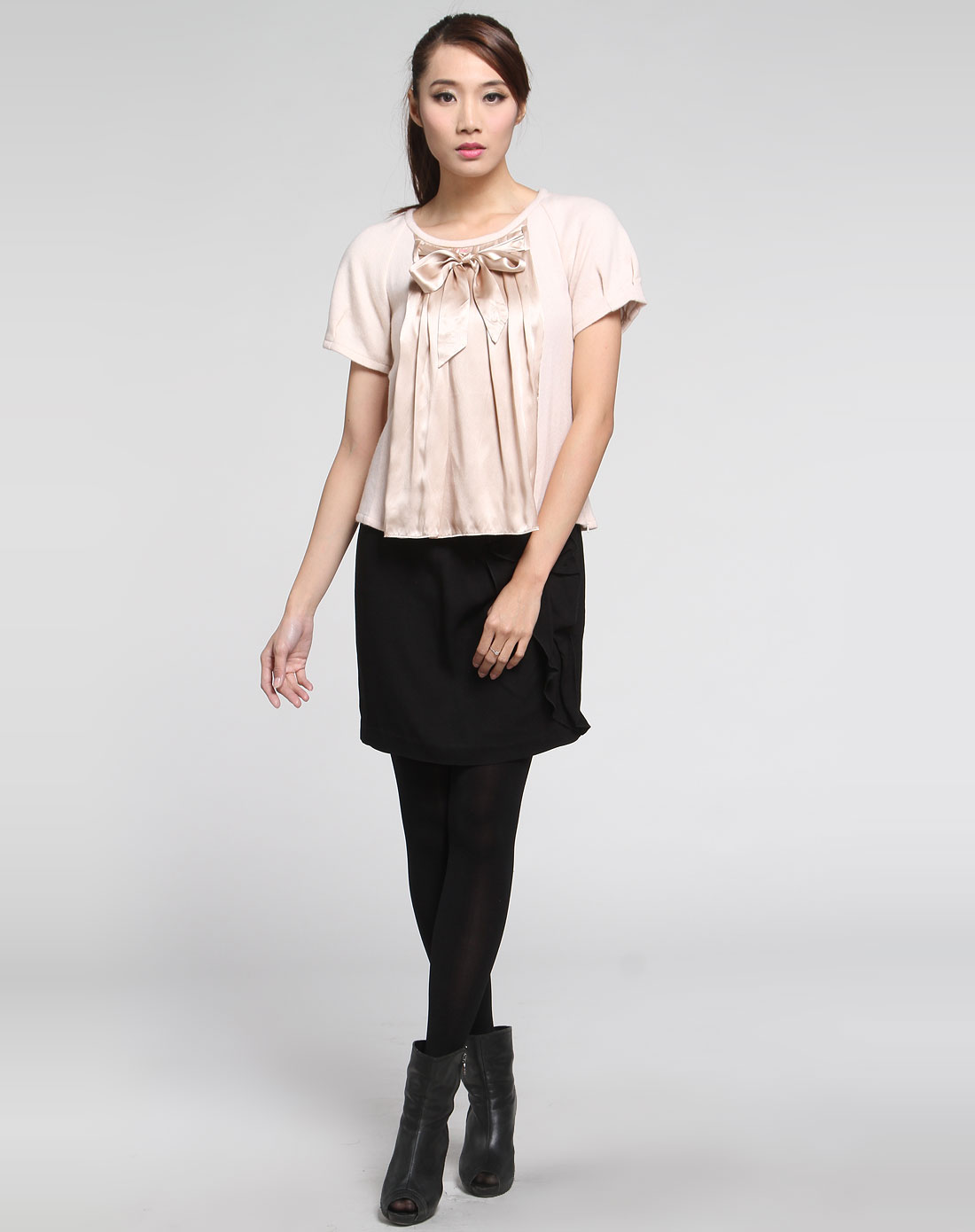 衣索espresso女装专场-浅粉红色圆领拼接短袖针织衫