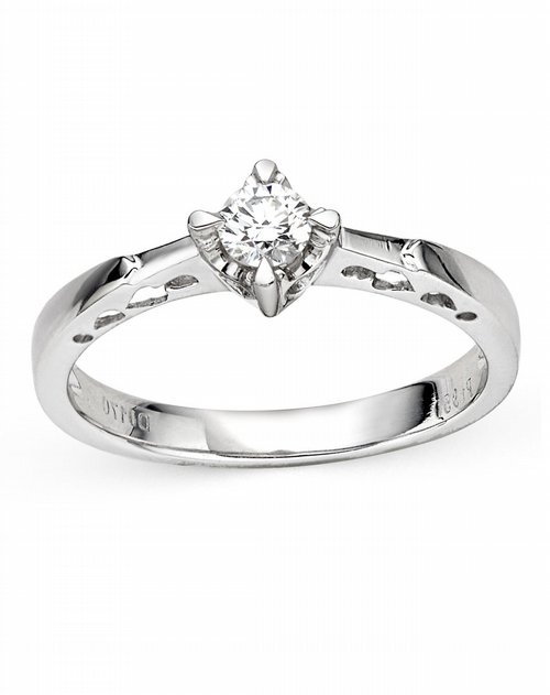 卓思华pt95013分vvsi-j色钻石女戒