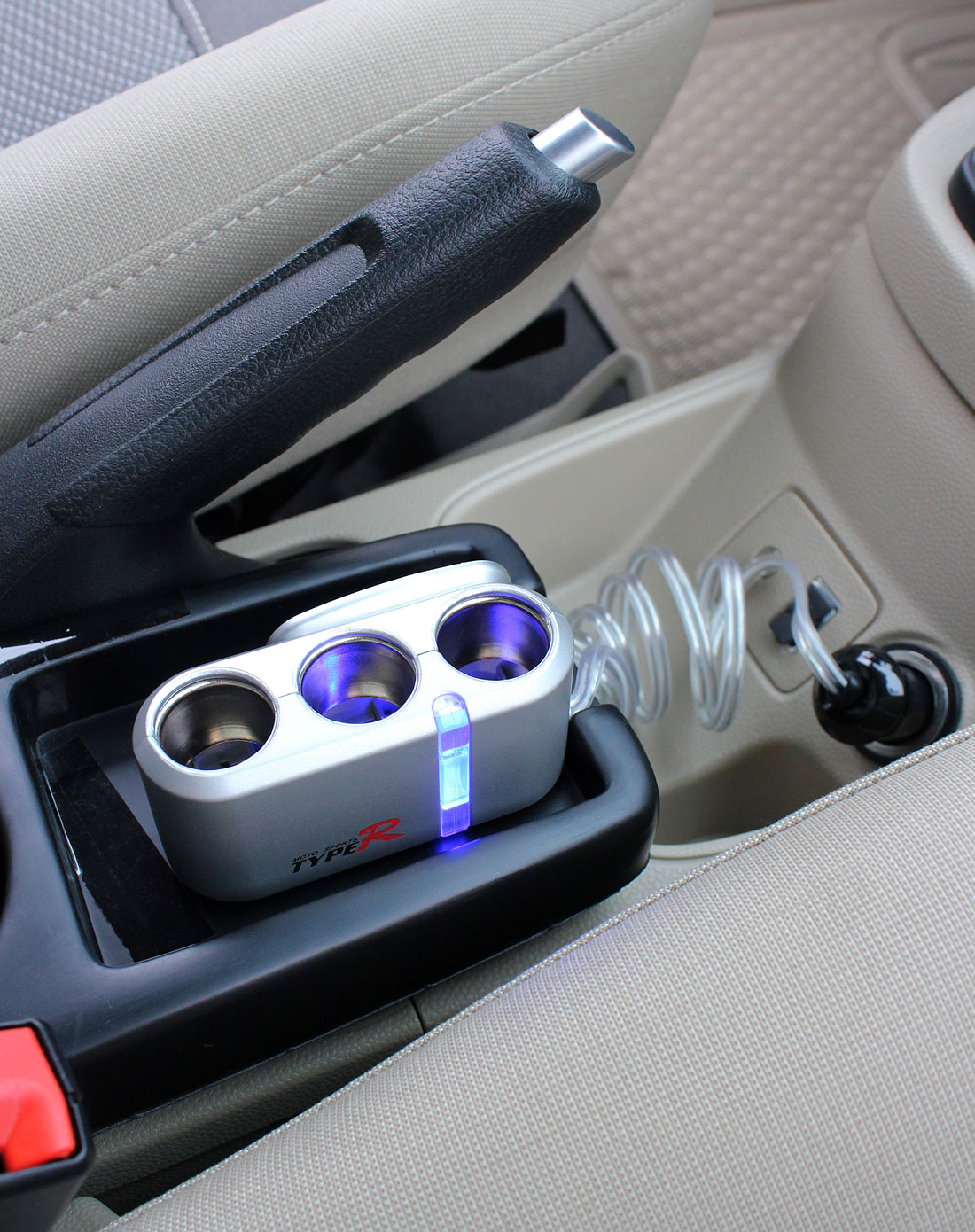 太普儿 车用三孔电源插座