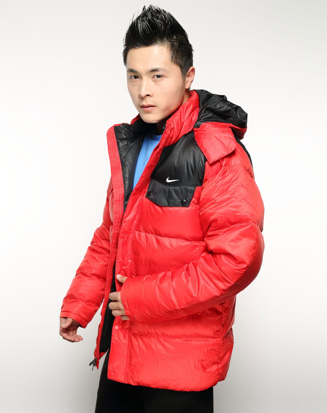 运动休闲系列男子红色羽绒服