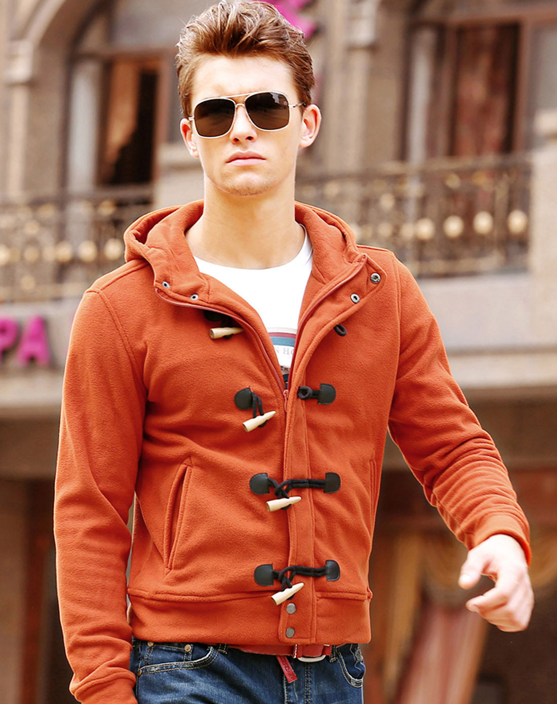 男款橘红色时尚连帽长袖卫衣