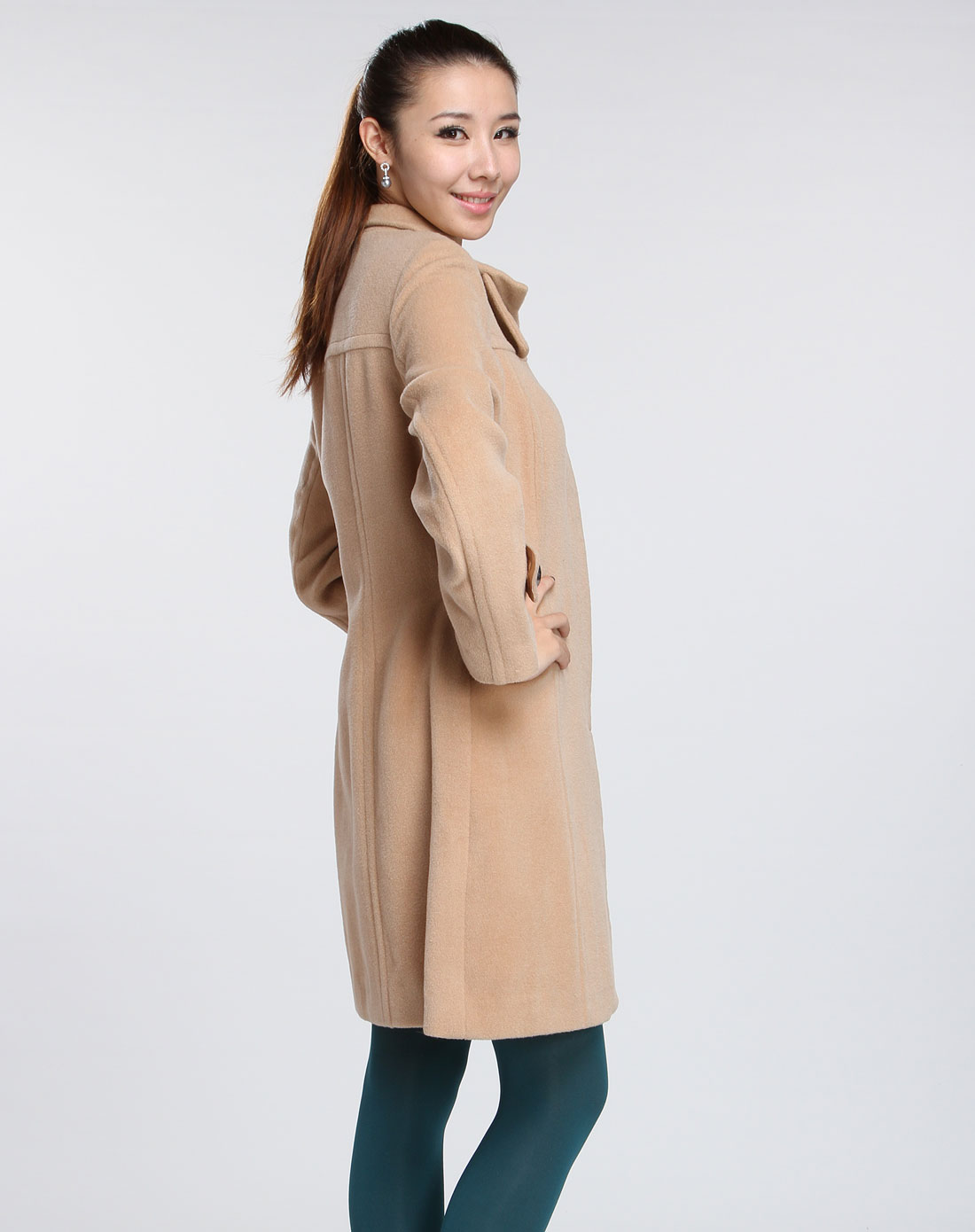 emis女款浅咖啡色时尚长袖大衣