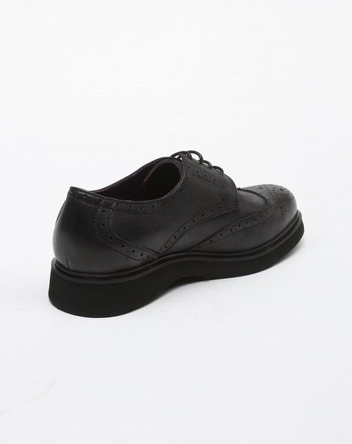 星期六 黑色羊纹牛皮商务时尚绑带鞋