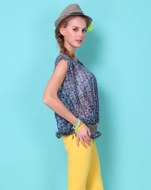 艾米拉aimila女装专场灰蓝腰节收身花料无袖衬衫